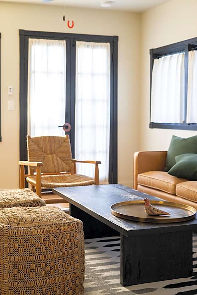 Casa Cody