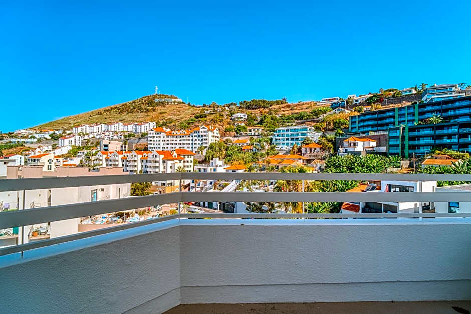 Muthu Raga Madeira Hotel