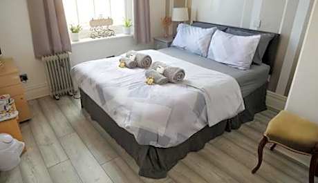 The Wellington Restaurant and Bar