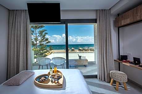 Junior Suite with Sea Front