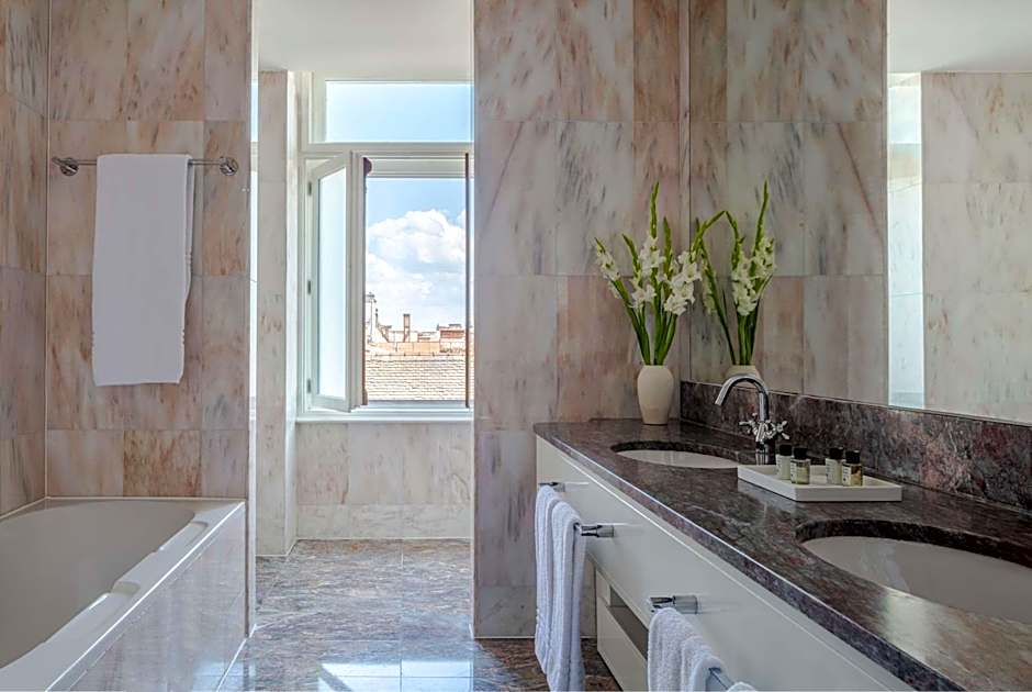 Anantara New York Palace Budapest
