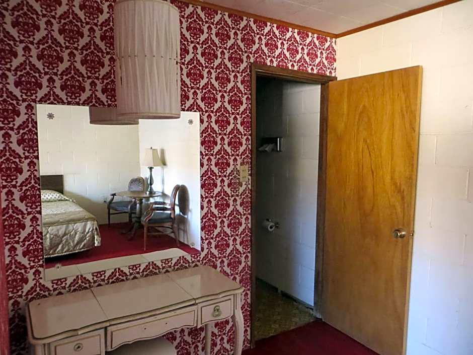 Alamo Inn