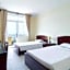 Victory Hotel Old Wing