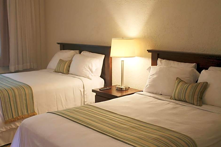 Photo 1 of 5 of 2 Beds, Balcony