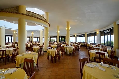 Torre Ruffa Robinson Villaggio