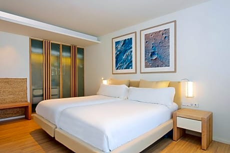 Suite with Sea View
