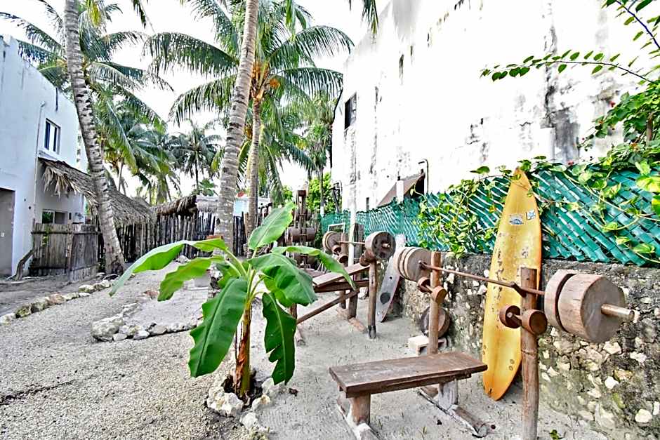 Maria Bonita Hotel & Restaurant El Cuyo by Spot Rentals