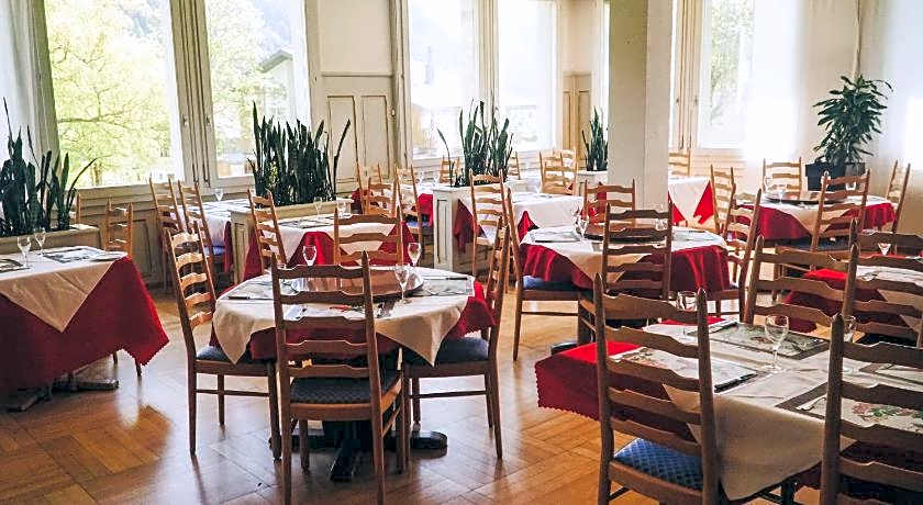 Parkhotel Bellevue