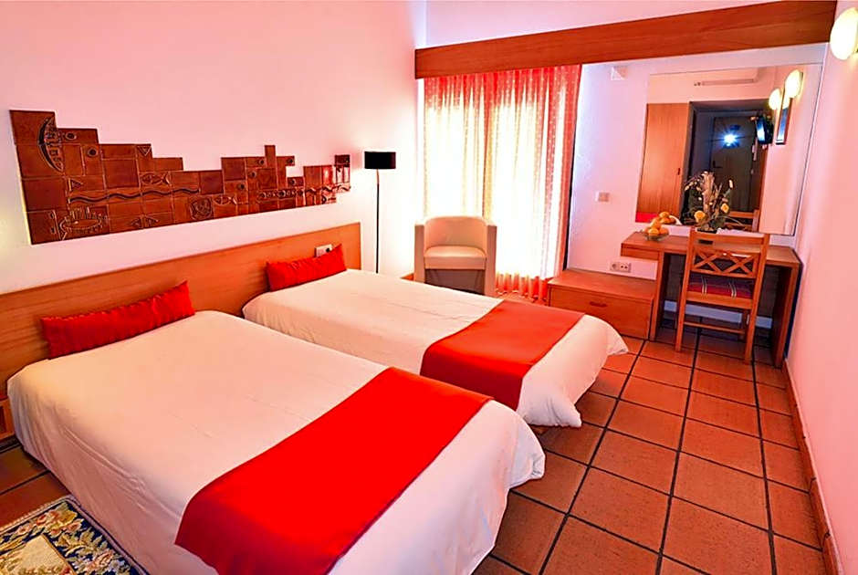 Hotel Apartamento Porto Covo