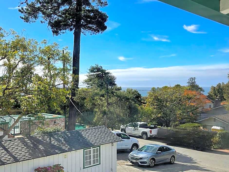 Carmel Green Lantern Inn