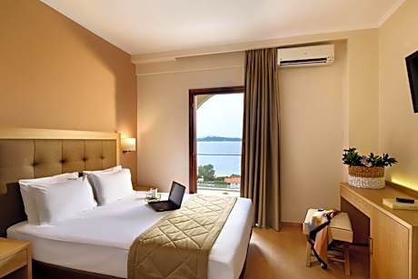 Comfort Double Room with Panoramic Sea View