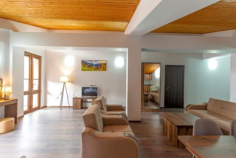 Pine Chalets by KA Group