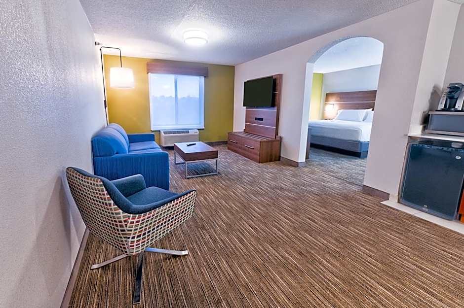 Holiday Inn Express Hotel & Suites Goshen By IHG