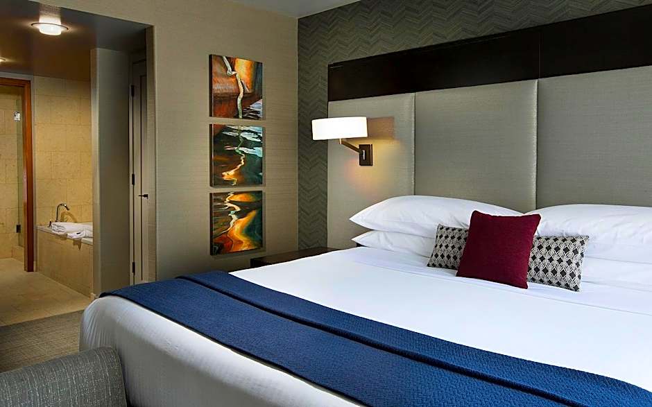Photo 1 of 7 of cosmopolitan 1 Bedroom Suite