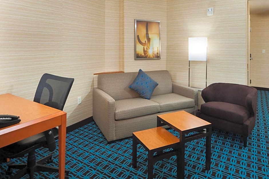 Fairfield Inn & Suites by Marriott Phoenix Chandler/Fashion Center