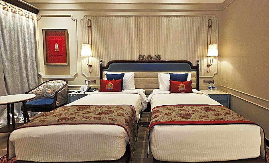 Noor Us Sabah Palace