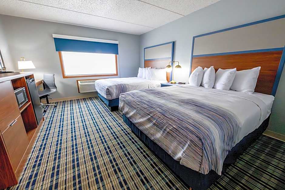 AmericInn by Wyndham Sturgeon Bay