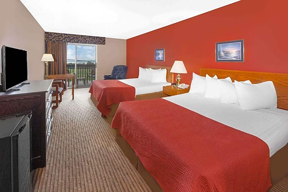 Super 8 by Wyndham St. Ignace