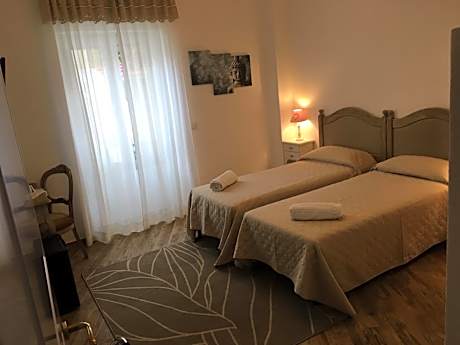 Twin Room - Disability Access