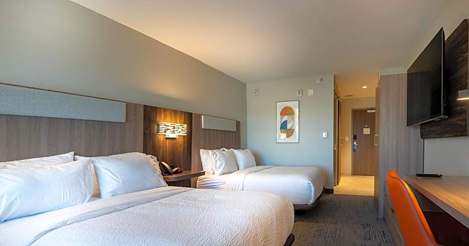 Holiday Inn Express & Suites Murfreesboro West by IHG