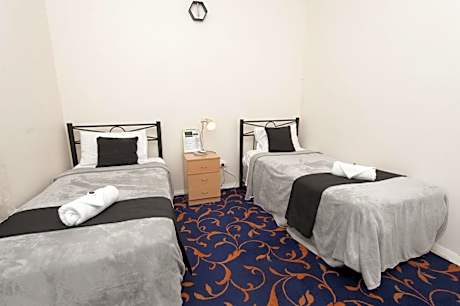 Family Room with 1 Double Bed and 2 Single Bed
