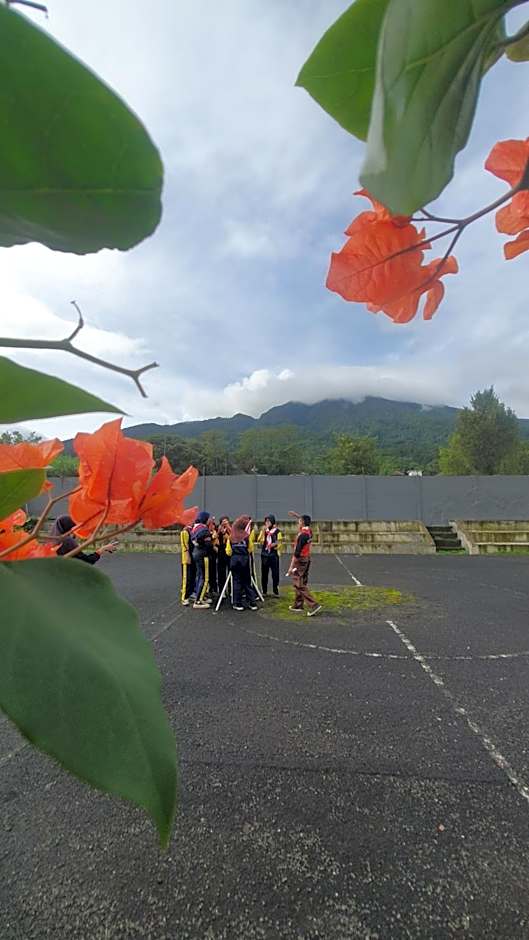 Villa Oriental Curug Nangka