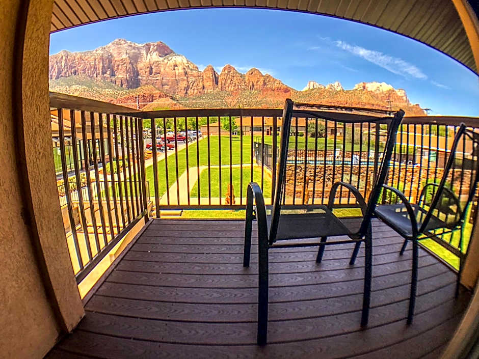 Bumbleberry Inn