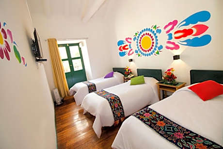 Triple Room