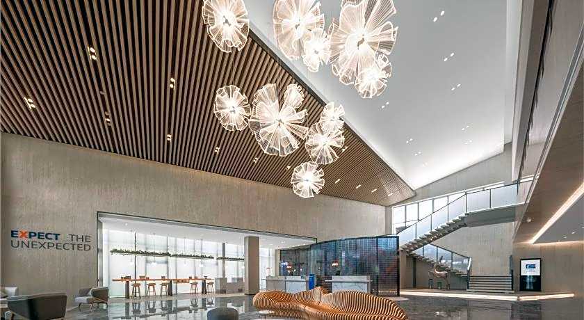 Holiday Inn Express Tengchong Hot Spring By IHG