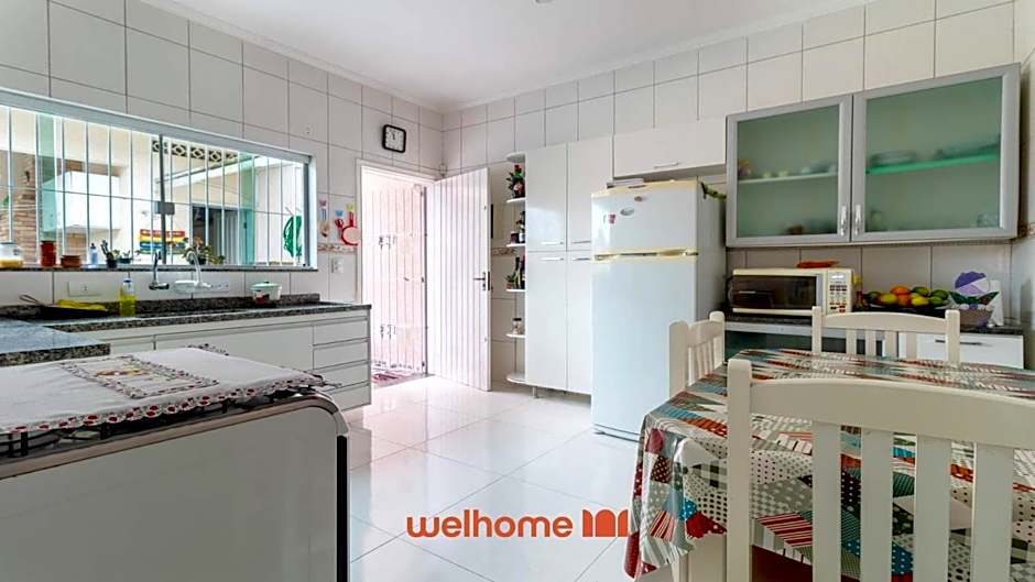 Casa em Peruíbe com Piscina a 10min da Praia