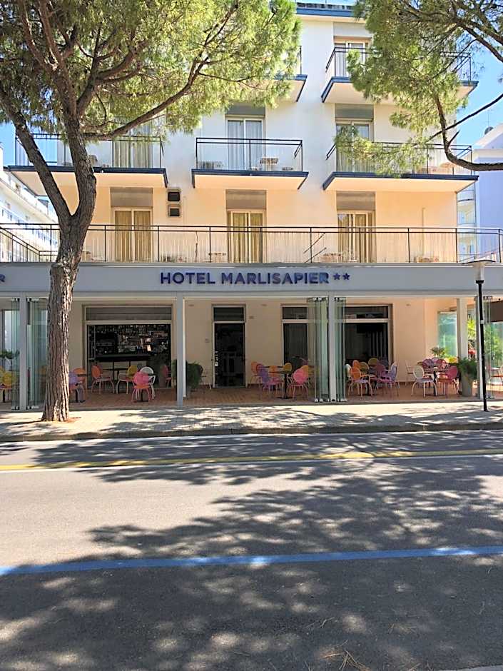 Hotel Marlisa Pier