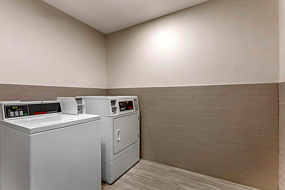 Comfort Suites At Tucson Mall