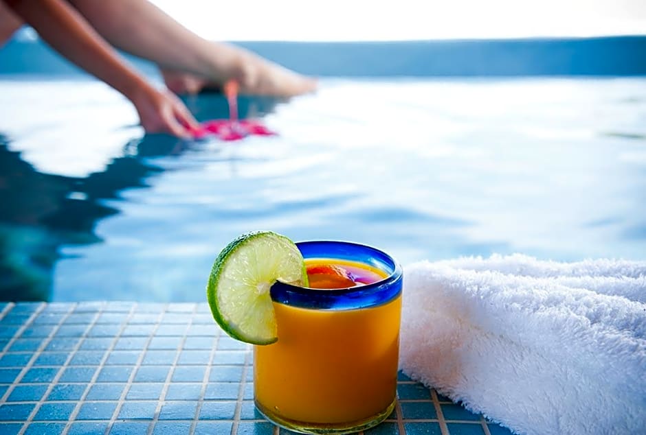 Hala Arjaan by Rotana Hotel