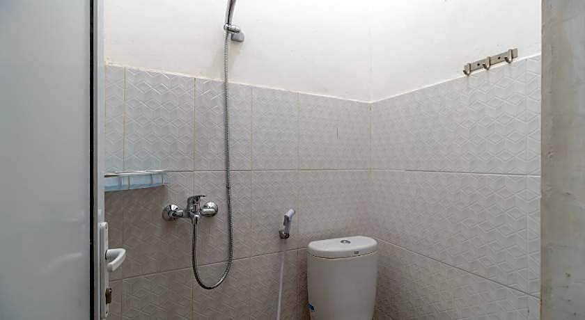 RedDoorz Plus @ Grand Tara Homestay Palembang