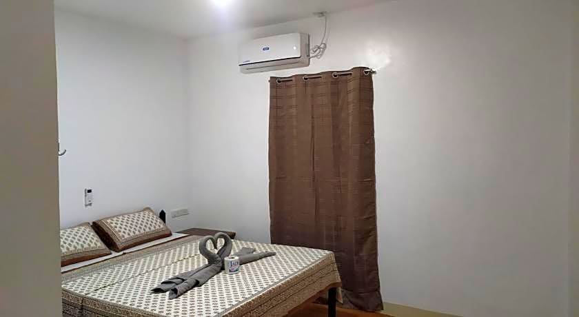 Hotel Ashoka (Authentic Indian Cuisine)