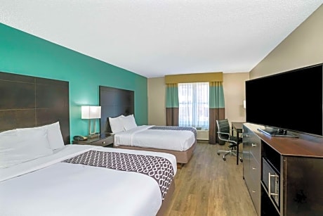 Accessible Two Queen Beds