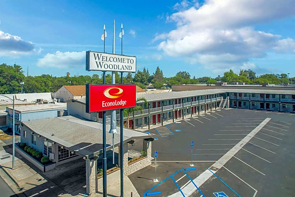 Econo Lodge Woodland near I-5