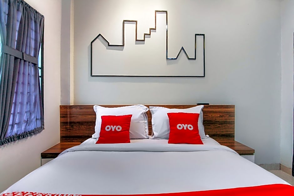 Capital O 3476 Millenium Inn