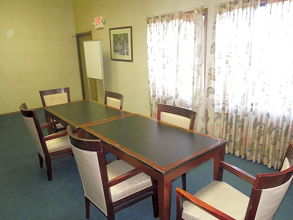 Xenia Country Inn
