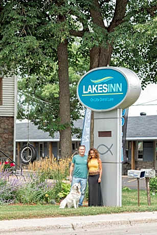 Lakes Inn