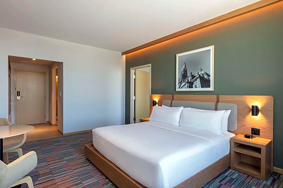Hilton Garden Inn Guadalajara Airport