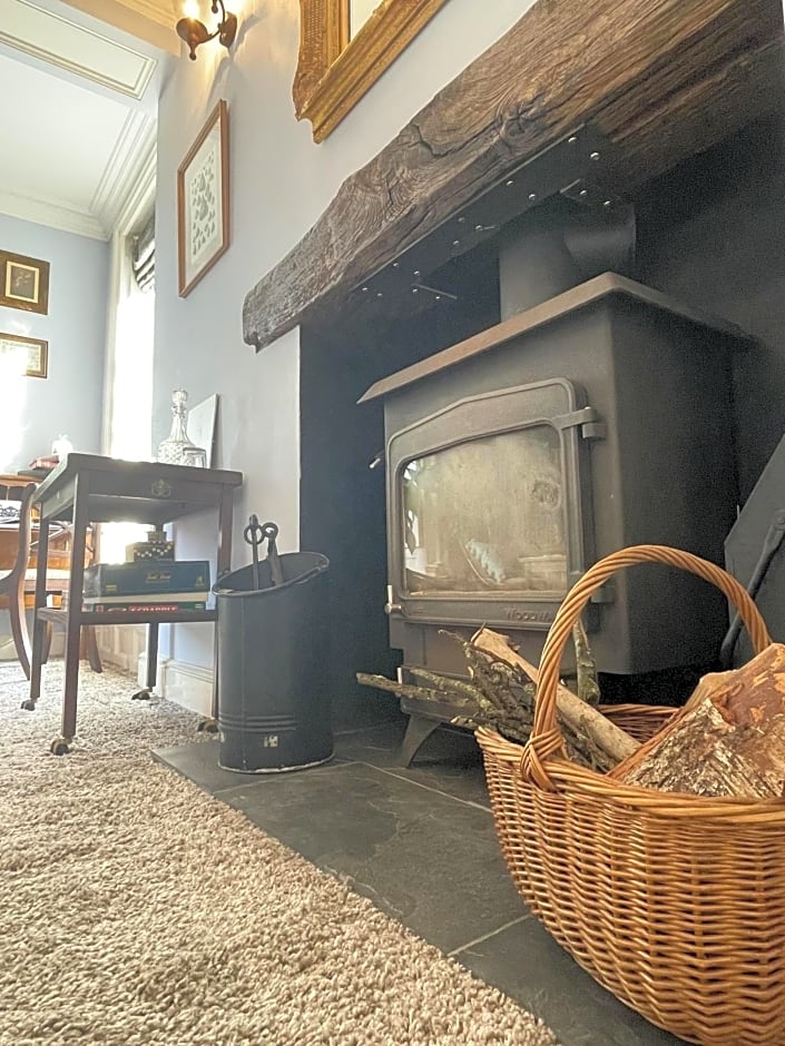 Eagle House - Award Winning B&B and Apartment