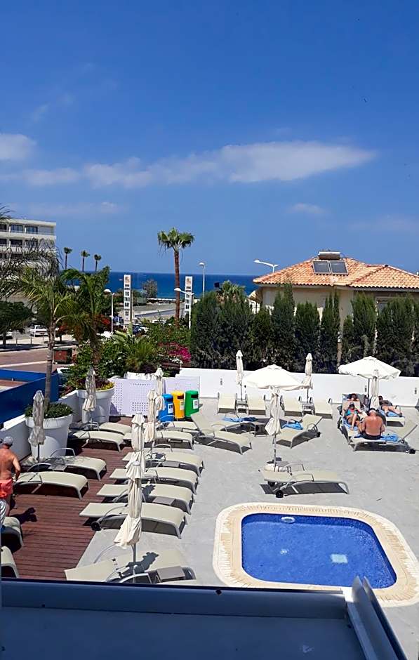 Protaras Plaza Hotel
