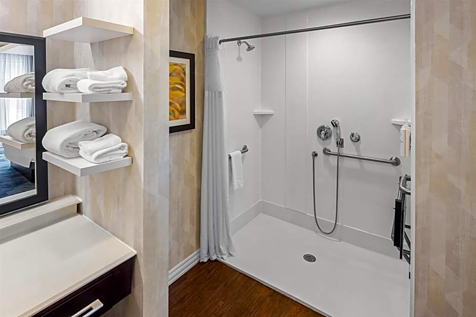 Hampton Inn & Suites New Albany Columbus