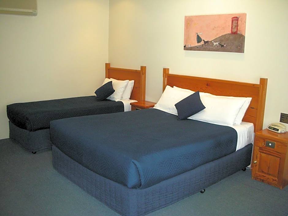 Photo 1 of 6 of Deluxe 2 Beds