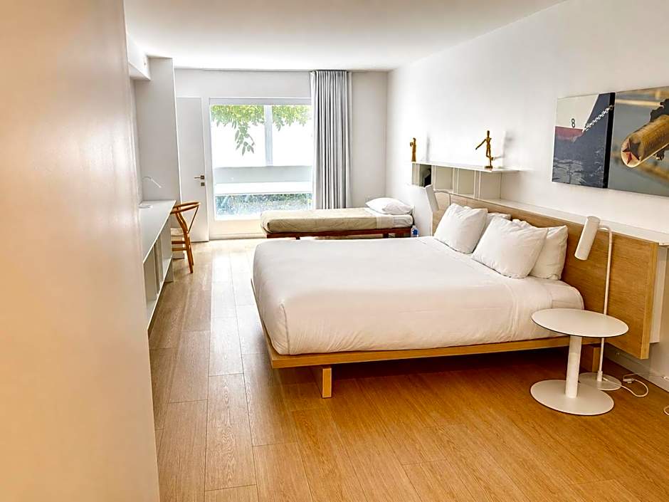 Beach Haus Bal Harbour