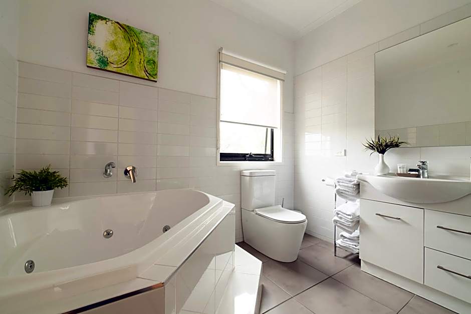 Hilltop Apartments Phillip Island