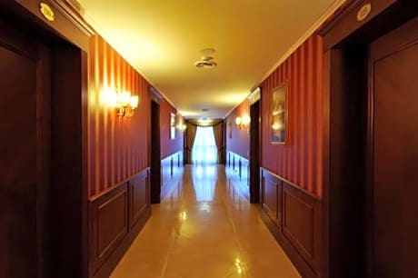 Classic Double or Twin Room - Ground Floor