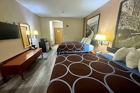 2 Queen Beds Non-Smoking