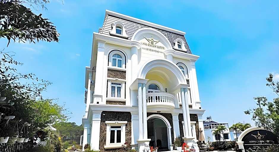 MINH CHIEN Hotel